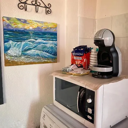 Casa vacanze Hikkara Airport, Sea And Beach Carini