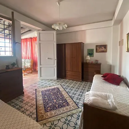 Casa vacanze Hikkara Airport, Sea And Beach Carini