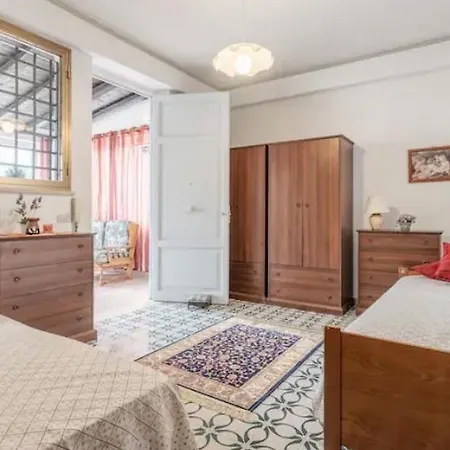 Hikkara Airport, Sea And Beach Casa vacanze