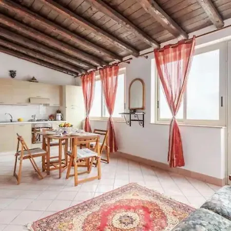 Hikkara Airport, Sea And Beach Casa vacanze