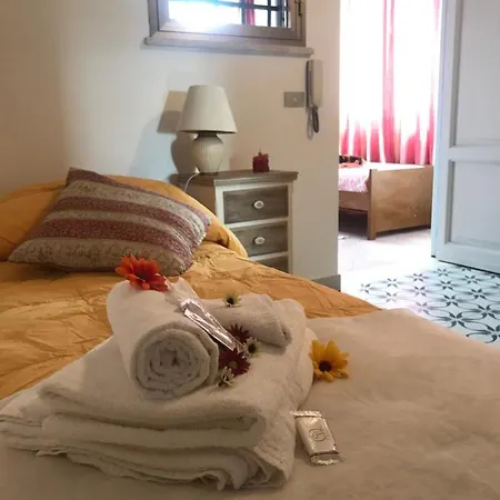 Casa vacanze Hikkara Airport, Sea And Beach Carini